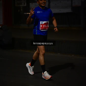 Runner Photo 1143336
