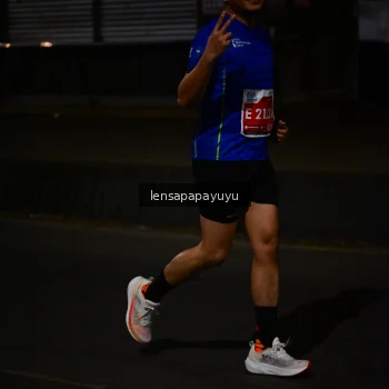 Runner Photo 1143344