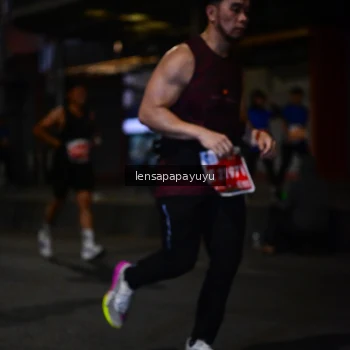 Runner Photo 1143363