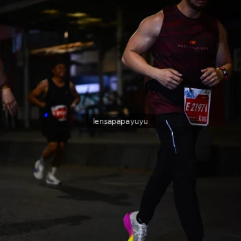Runner Photo 1143367