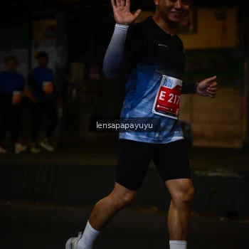 Runner Photo 1143405