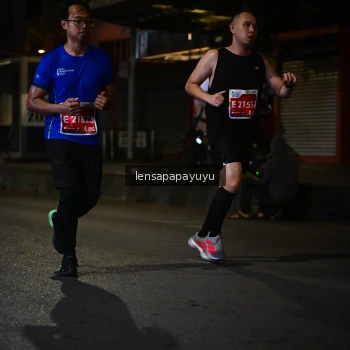 Runner Photo 1143540