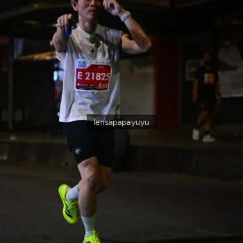 Runner Photo 1143590