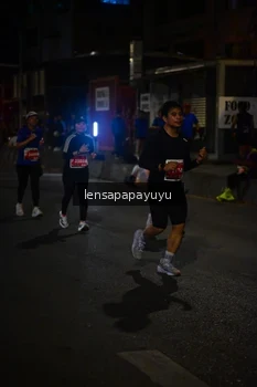 Runner Photo 1143744