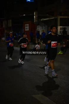 Runner Photo 1143748