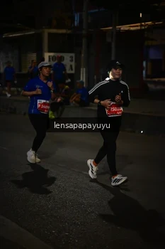 Runner Photo 1143753