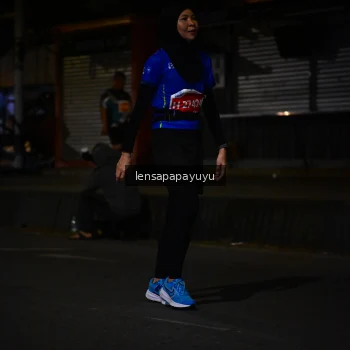 Runner Photo 1143943