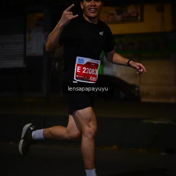 Runner Photo 1144188