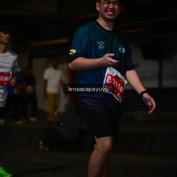Runner Photo 1144648