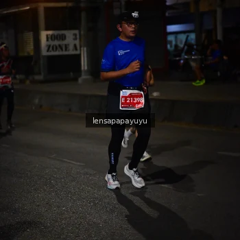 Runner Photo 1144849