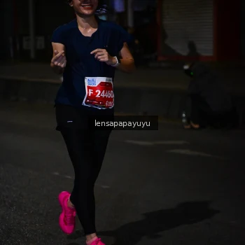 Runner Photo 1145137