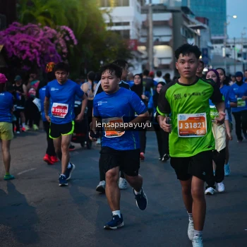 Runner Photo 1147215