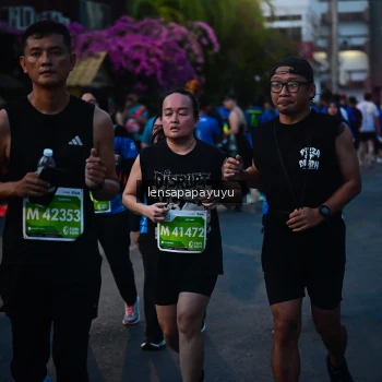 Runner Photo 1147250