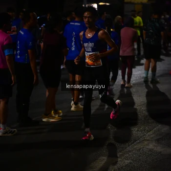 Runner Photo 1147779