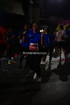 Runner Photo 1147980