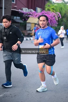 Runner Photo 1149233