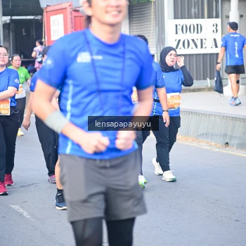 Runner Photo 1149426