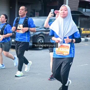 Runner Photo 1149829