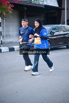 Runner Photo 1150349
