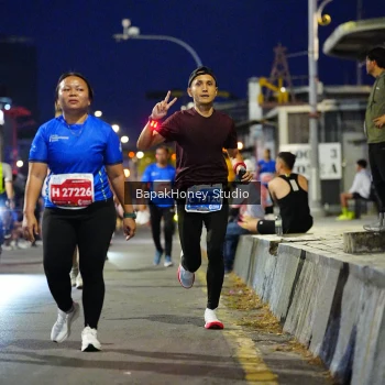 Runner Photo 1150618