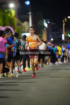 Runner Photo 1151231