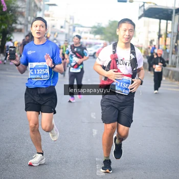 Runner Photo 1151246
