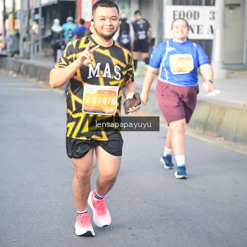 Runner Photo 1151340