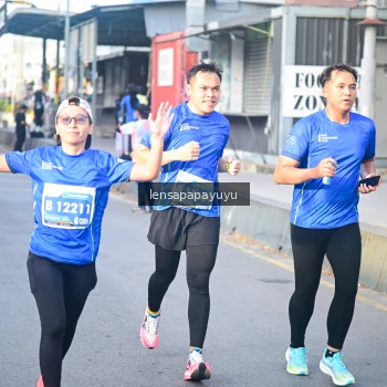 Runner Photo 1151445