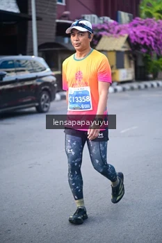 Runner Photo 1152103