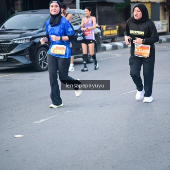 Runner Photo 1152739