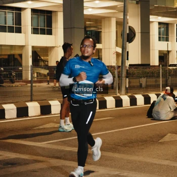 Runner Photo 1153053