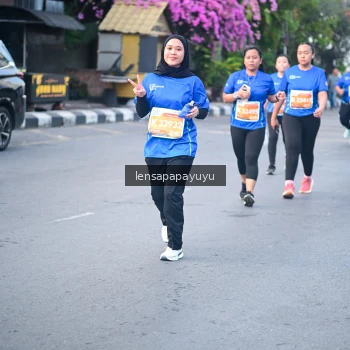 Runner Photo 1153305