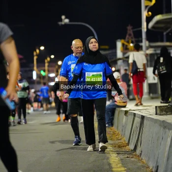 Runner Photo 1153657