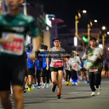 Runner Photo 1155155