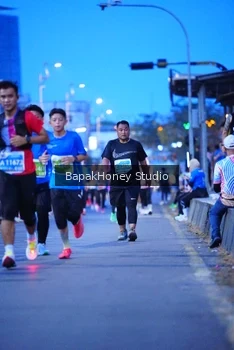 Runner Photo 1155571