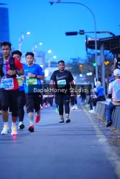 Runner Photo 1155580