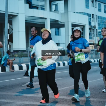 Runner Photo 1156275