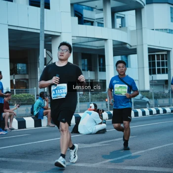Runner Photo 1156716