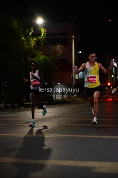 Runner Photo 1158375