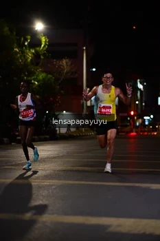 Runner Photo 1158388