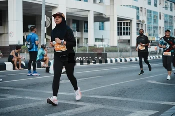 Runner Photo 1158399