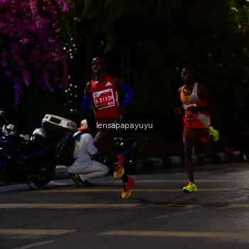 Runner Photo 1158919