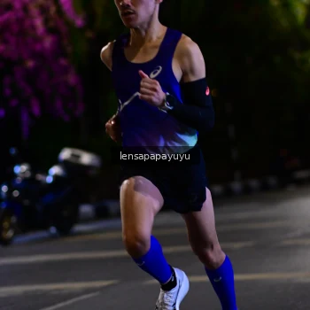 Runner Photo 1160135