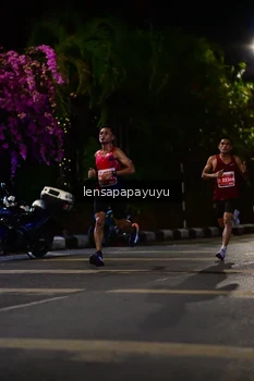 Runner Photo 1160181