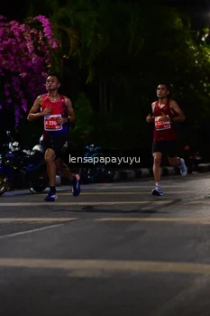 Runner Photo 1160285