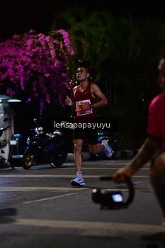 Runner Photo 1160313