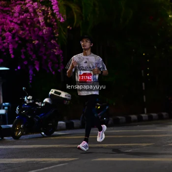 Runner Photo 1160489