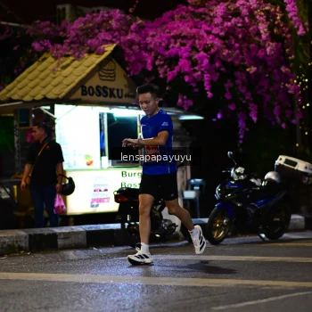 Runner Photo 1160512