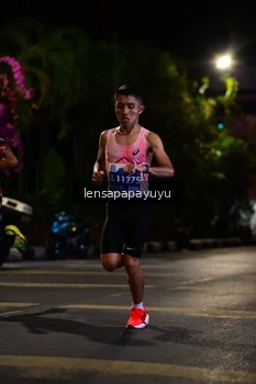 Runner Photo 1162428