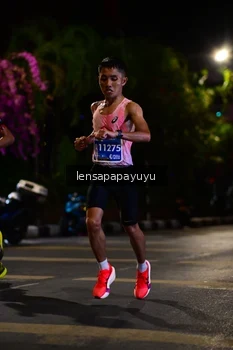 Runner Photo 1162433